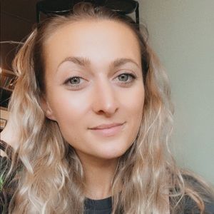 Meet your Posher, Jenna